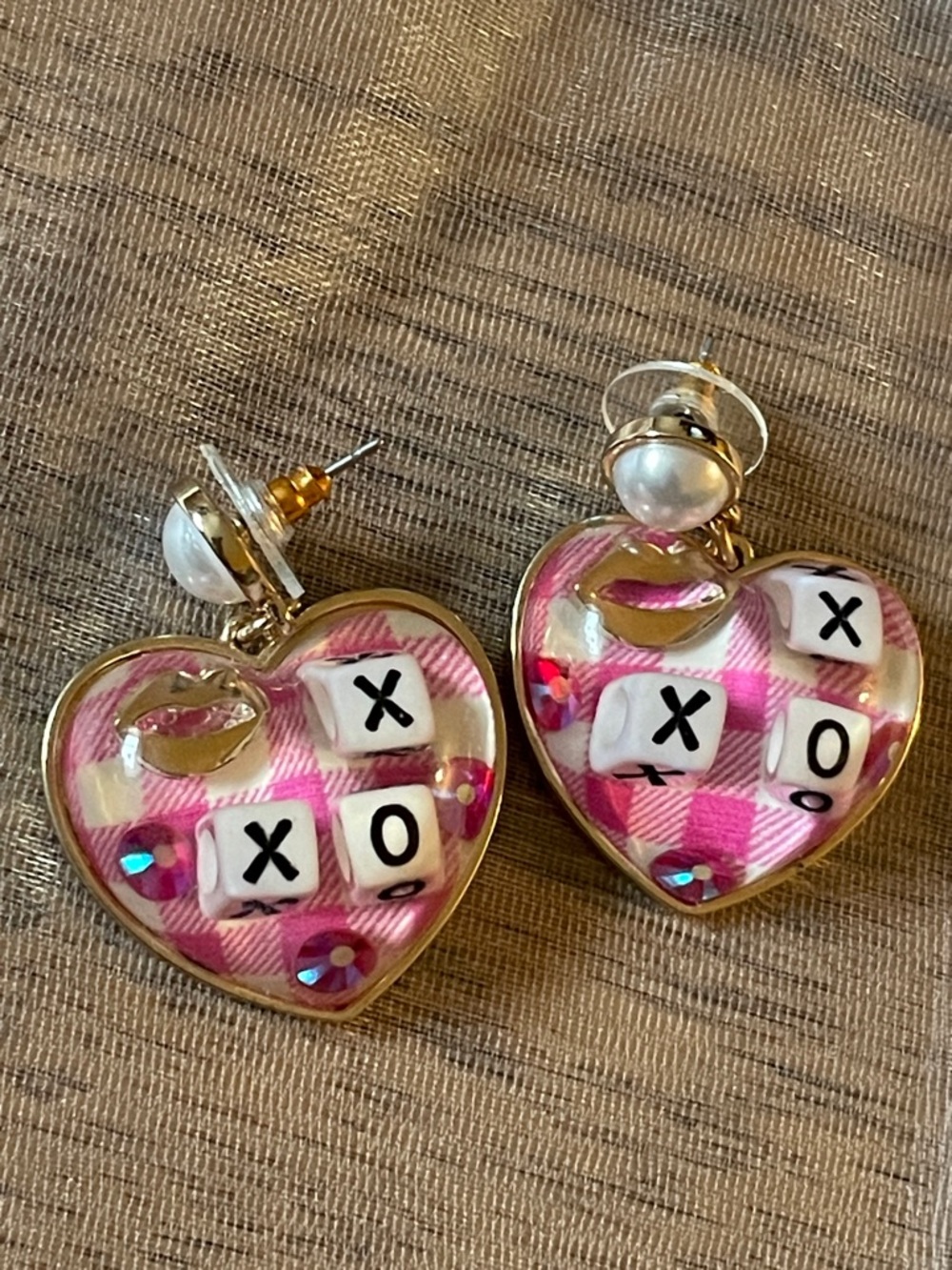 Betsey‎ Johnson XOX Heart Drop Earrings